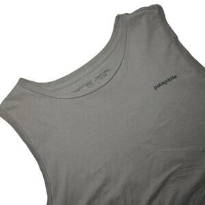 Patagonia Womens Paper Peaks Organic Muscle Gray Graphic Tank Top Size L